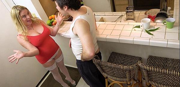  Stepsister gets to get pregnant and stepbrother gets to fuck her!